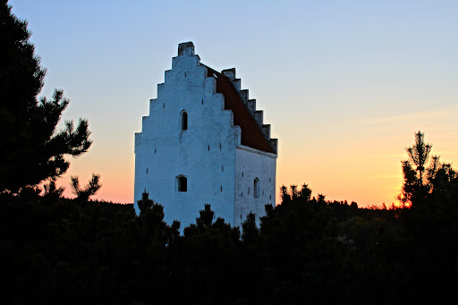 Kiosken v/Den tilsandede kirke