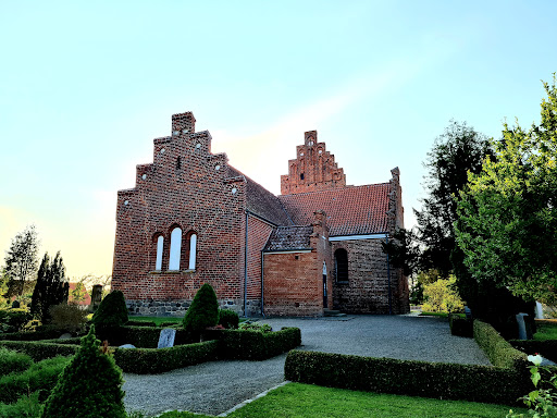 Karlebo Kirke