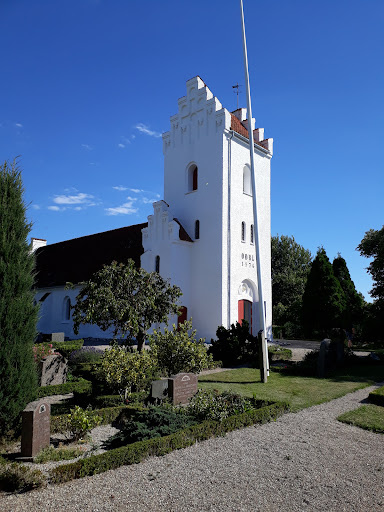 Avernakø Kirke
