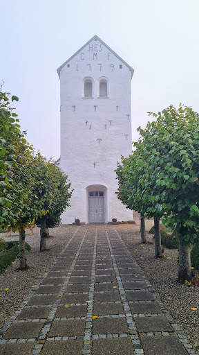 Almind Kirke