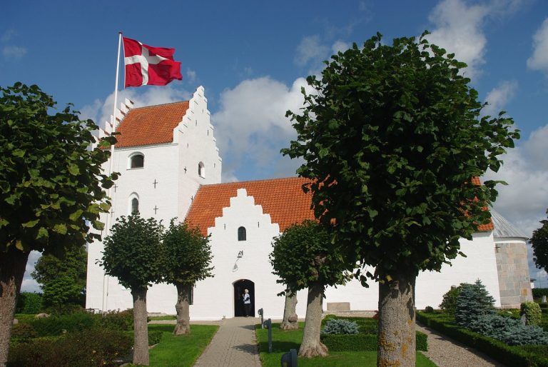 Falling Kirke