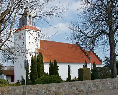 Saksild Kirke 1 Saksild Kirke - Skøn gammel kirke i Danmark