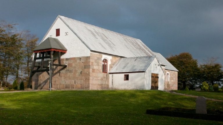 Øster Vandet Kirke
