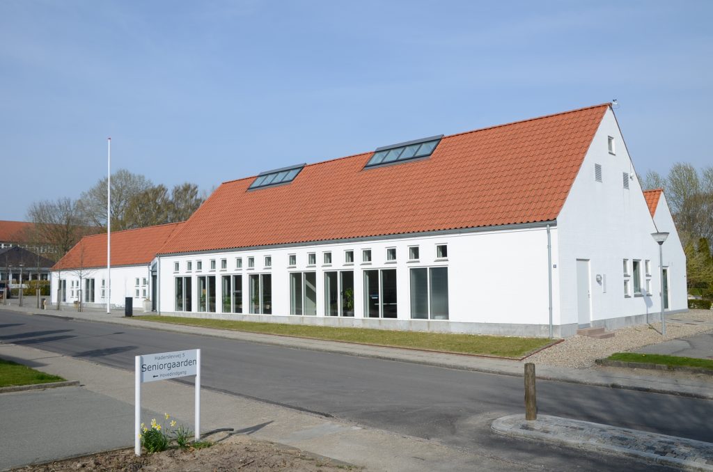 Tyrstrup Sognehus 1 Tyrstrup Sognehus – Smuk Ejendom i Hjerteret af Danmark