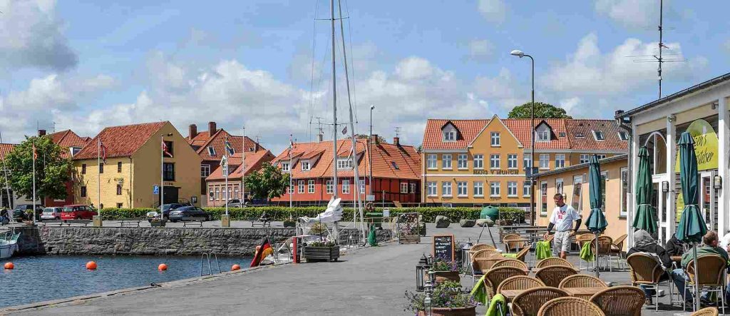 Nexö 1 Nexö: Skøn Strand og Hyggelige Gader på Bornholm