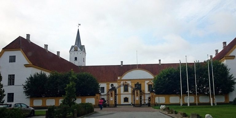 De bedste kirker i Dronninglund