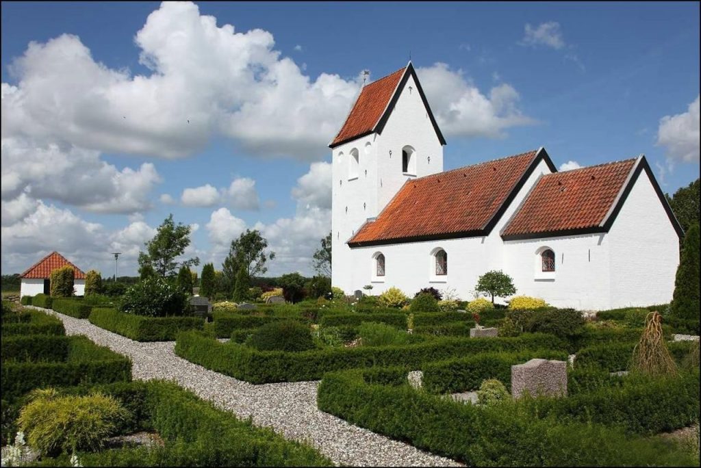 De Bedste Kirker i Arden – Smukke Kirkebygninger og Historiske Steder