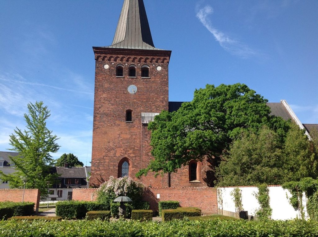De bedste kirker i Sakskøbing – smukke og historiske steder at besøge