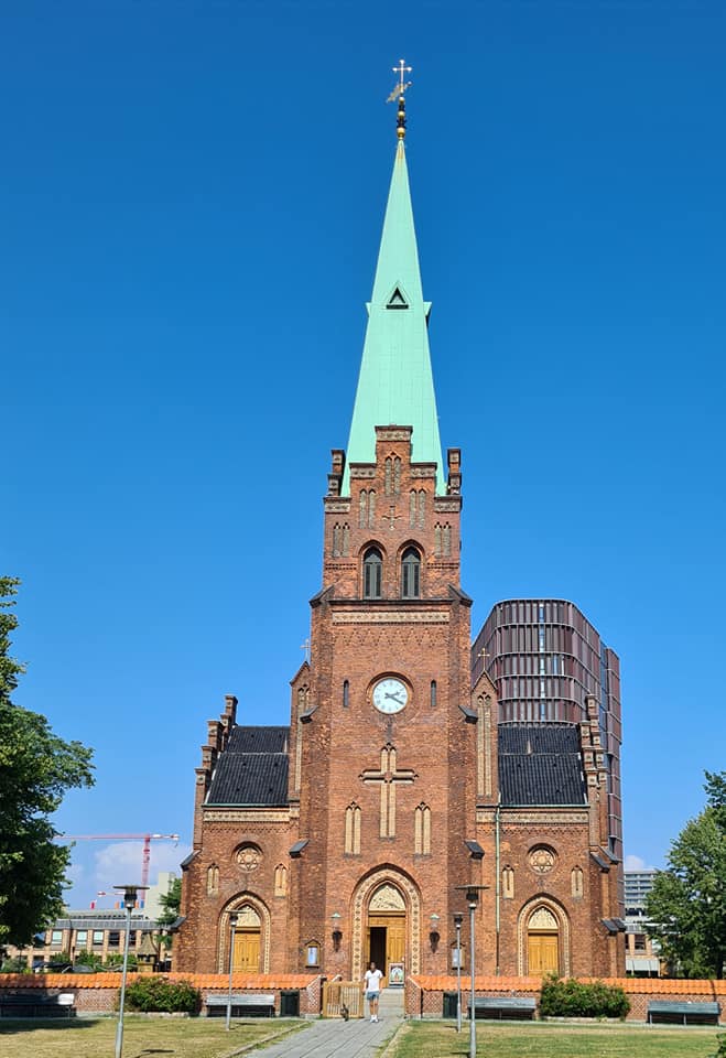 Sankt Johannes Kirke 1 Sankt Johannes Kirke - Skøn Gåtisk Kirke i Danmark