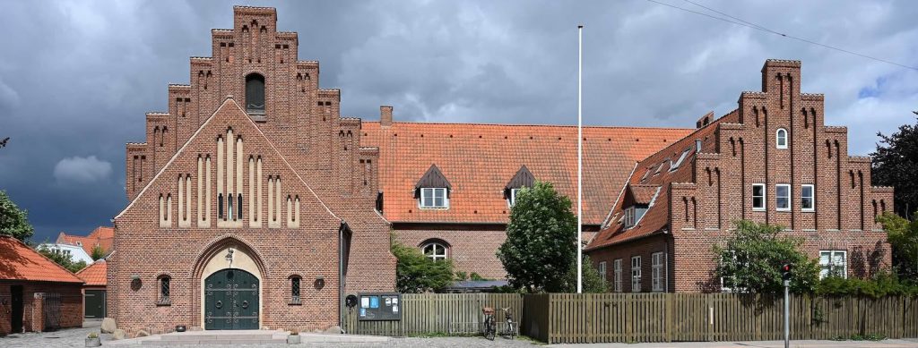 Simon Peters Kirke 1 Simon Peters Kirke - Smuk Kirkearkitektur i Danmark