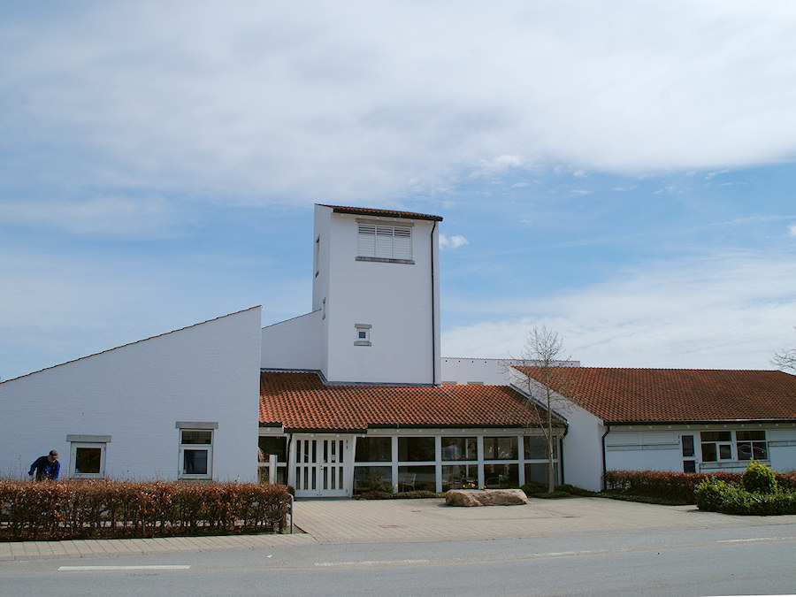 Sthens Kirke 1 Sthens Kirke - Skøn Gammeldags Kirke i Danmark