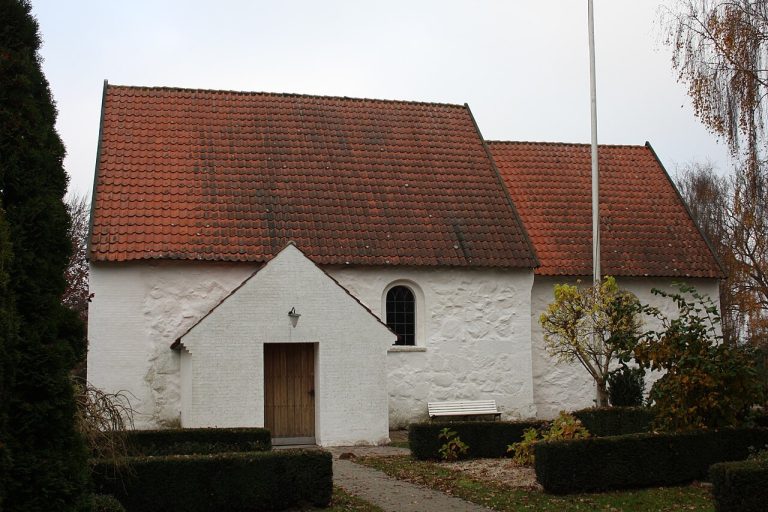 Romlund Kirke