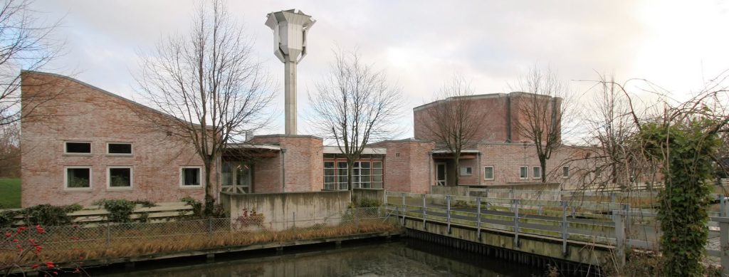 Opstandelseskirken 1 Opstandelseskirken - Smuk Kirke i København med Arkitektonisk Flotte