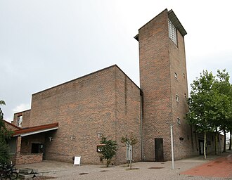 Avedøre kirke 1 Avedøre Kirke – Smuk gammel kirke i Avedøre med historisk charme og fredfyldt have