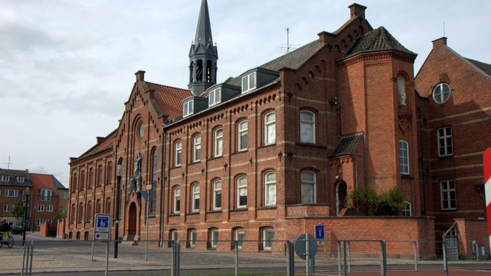 Skt. Knuds Kirke, Svendborg 1 Skt. Knuds Kirke i Svendborg – Smuk Kirkearkitektur og Historie