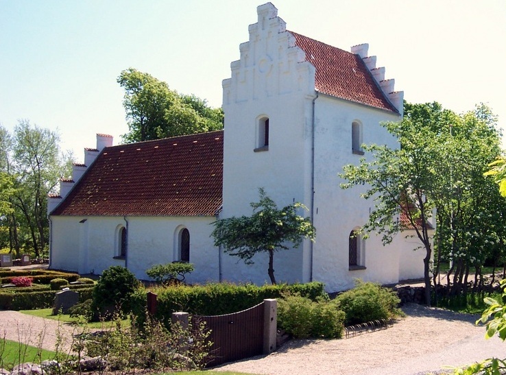 Drejø Kirke 1 Drejø Kirke - Smuk Kirke på Ærø med Historie og Rolige Områder