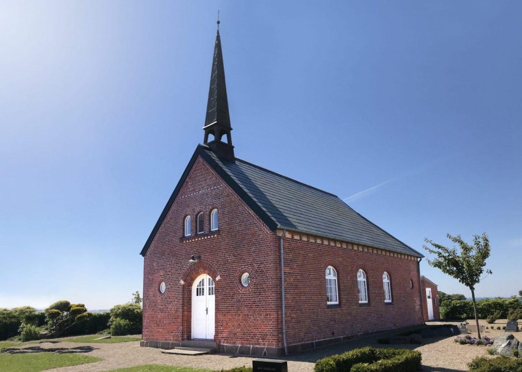 Skarø Kirke 1 Skarø Kirke - Smuk Kirke på Ærø i Danmark