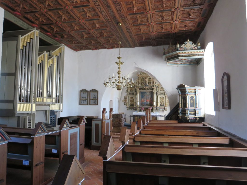 Åstrup Kirke i Haderslev – Smuk gammel kirke i Sydsjælland