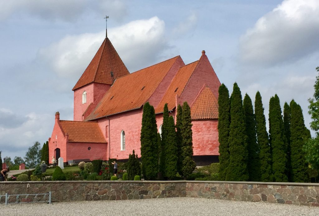 Tingsted Kirke 1 Tingsted Kirke - Smuk historisk kirke på Lolland